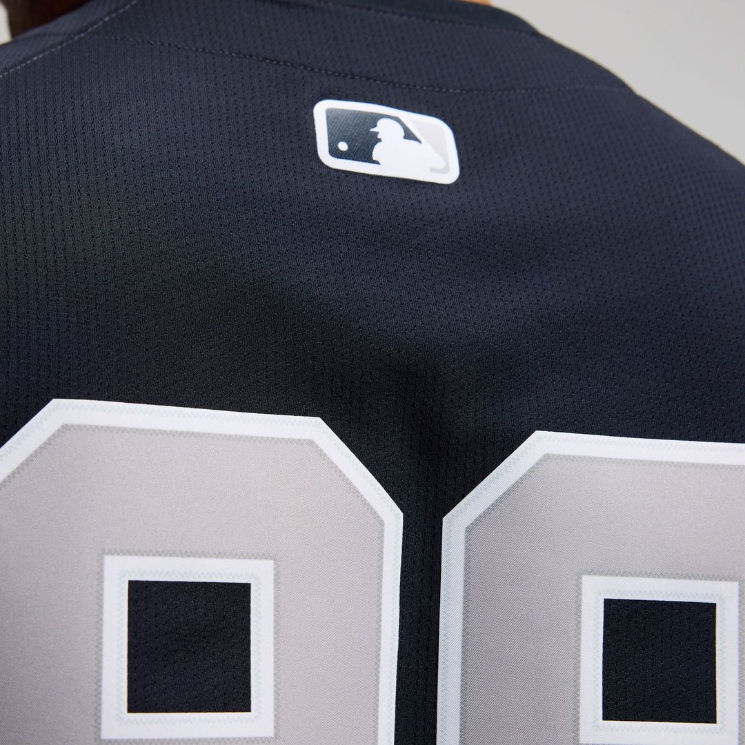 Men's New York Yankees Aaron Judge Nike Navy Alternate Limited Player Jersey