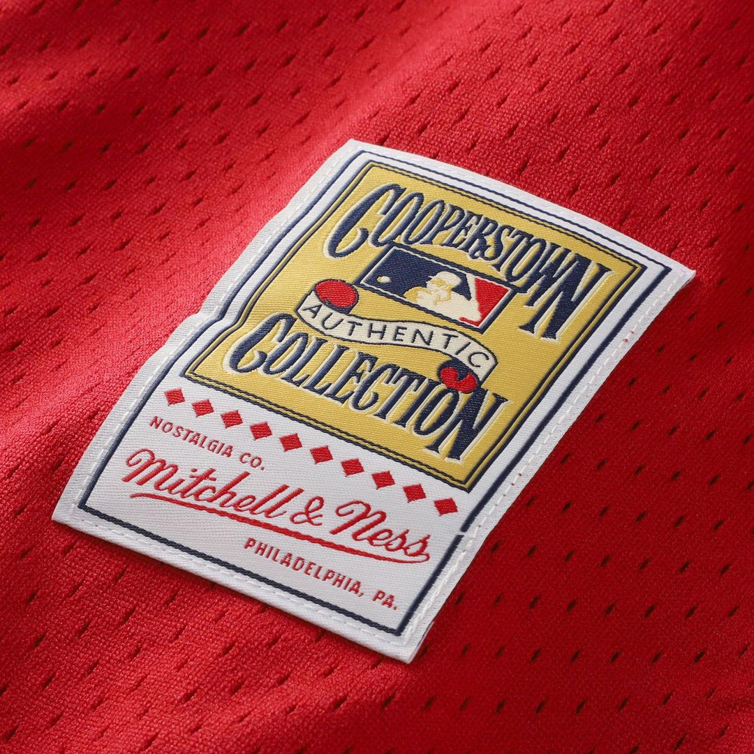 Men's Cincinnati Reds Barry Larkin Mitchell & Ness Red Throwback Cooperstown Mesh Batting Practice Jersey